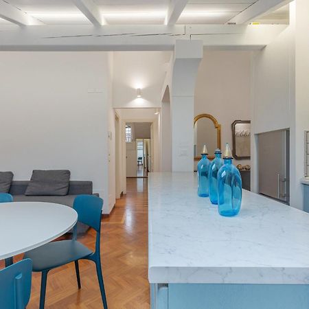 Ferienwohnung Pratello Elegante E Raffinata Mansarda Bologna Exterior foto